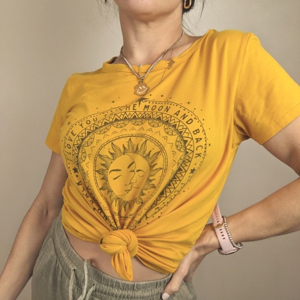 ππ΅SOFT boho moon tee size medium - Picture 1 of 4